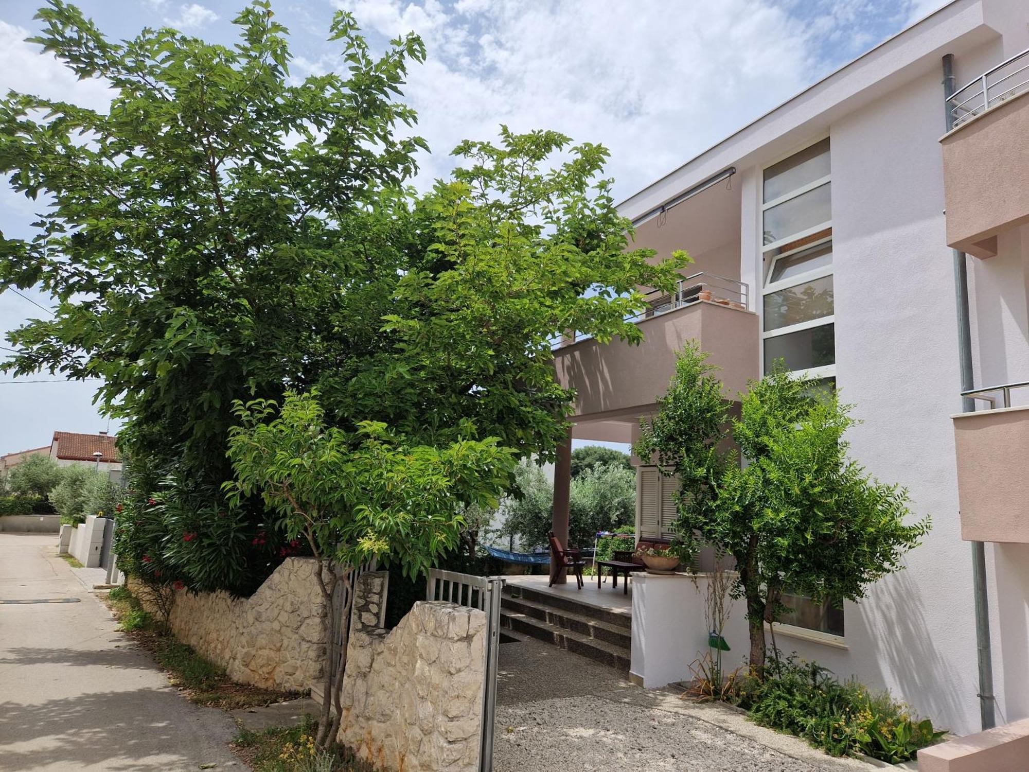 Romantic Oasis Apartment