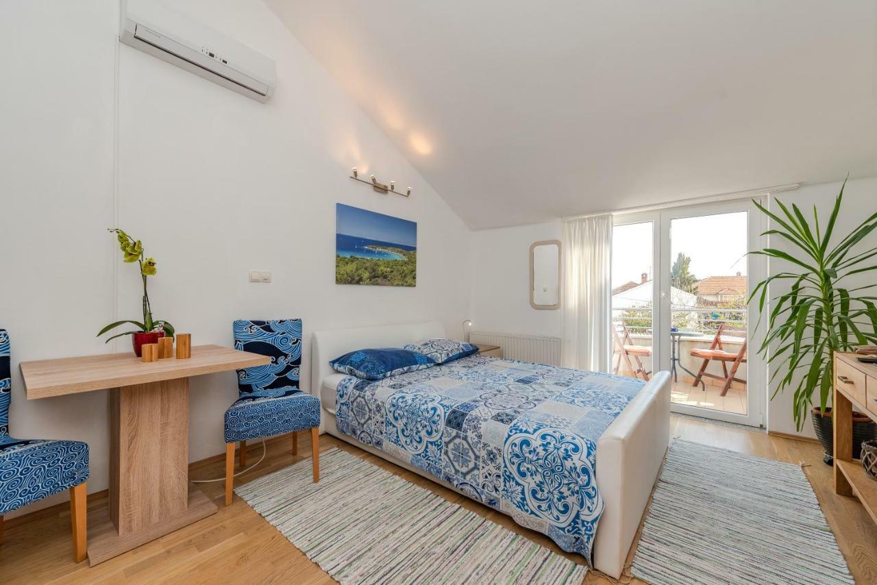 Apartman Romantic Oasis *